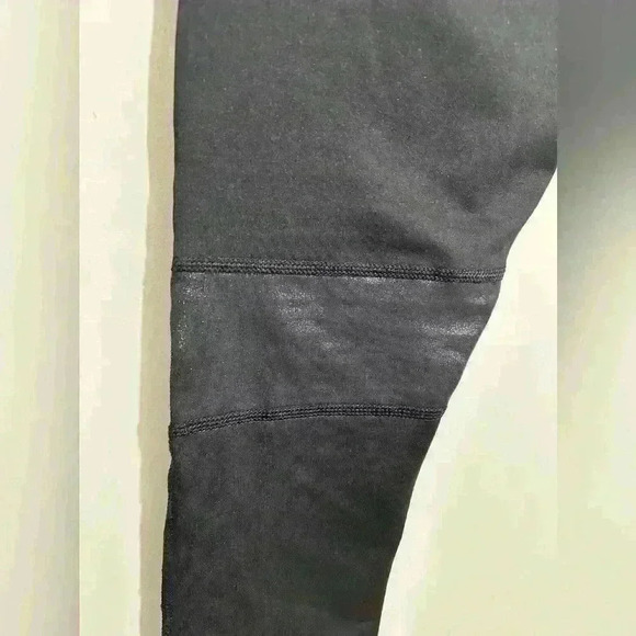 Avia Girls Moto Athletic Pants Leggings Kids Black Crop Size XL (14-16) NWT - Picture 7 of 7